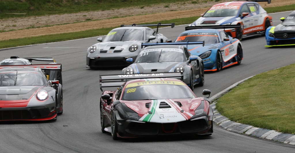 Det store mangfoldige DEC felt.
(Foto: Motorsporten.dk)